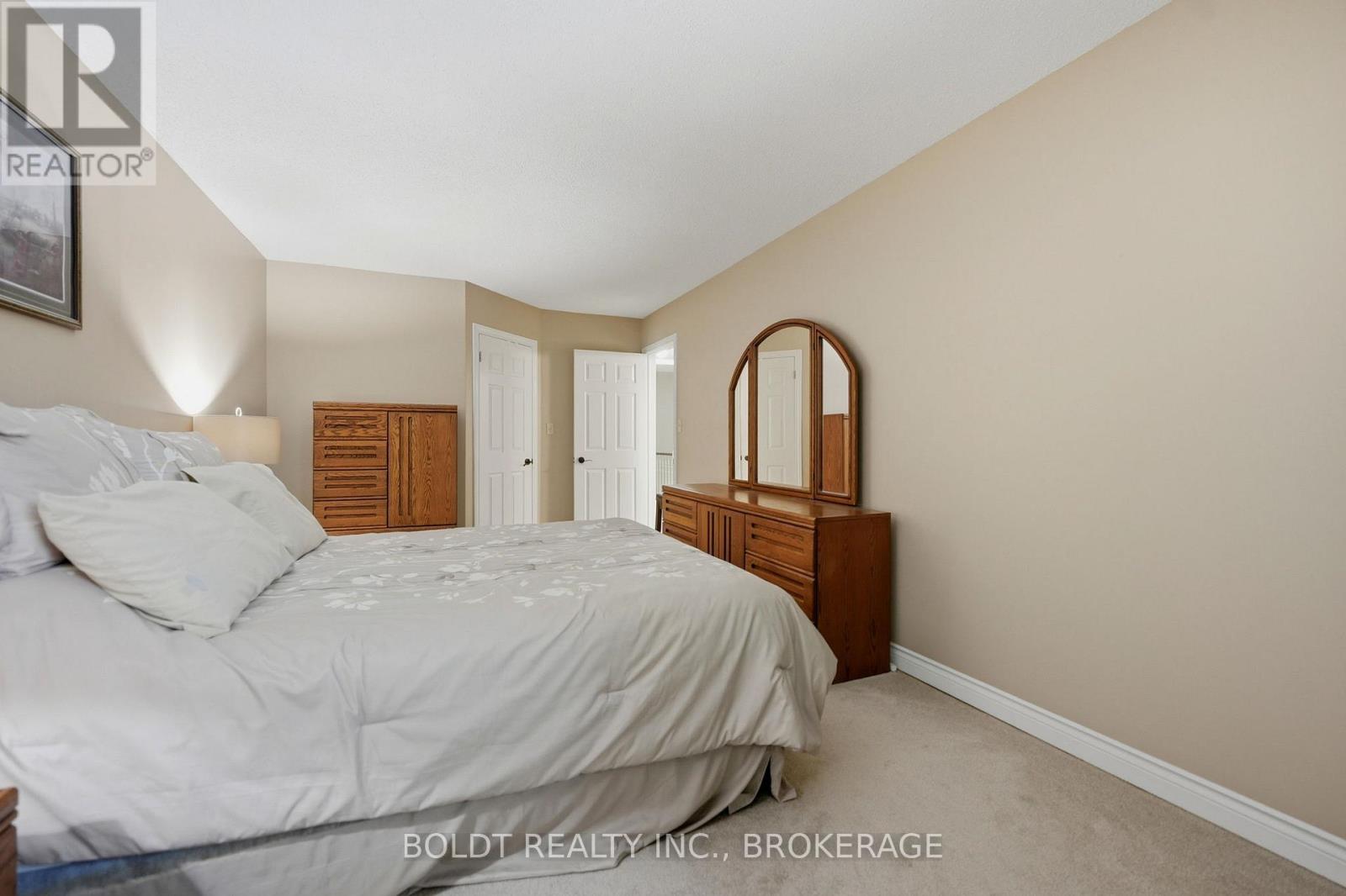 25 - 275 Pelham Road, St. Catharines, Ontario  L2S 3B9 - Photo 15 - X13644286
