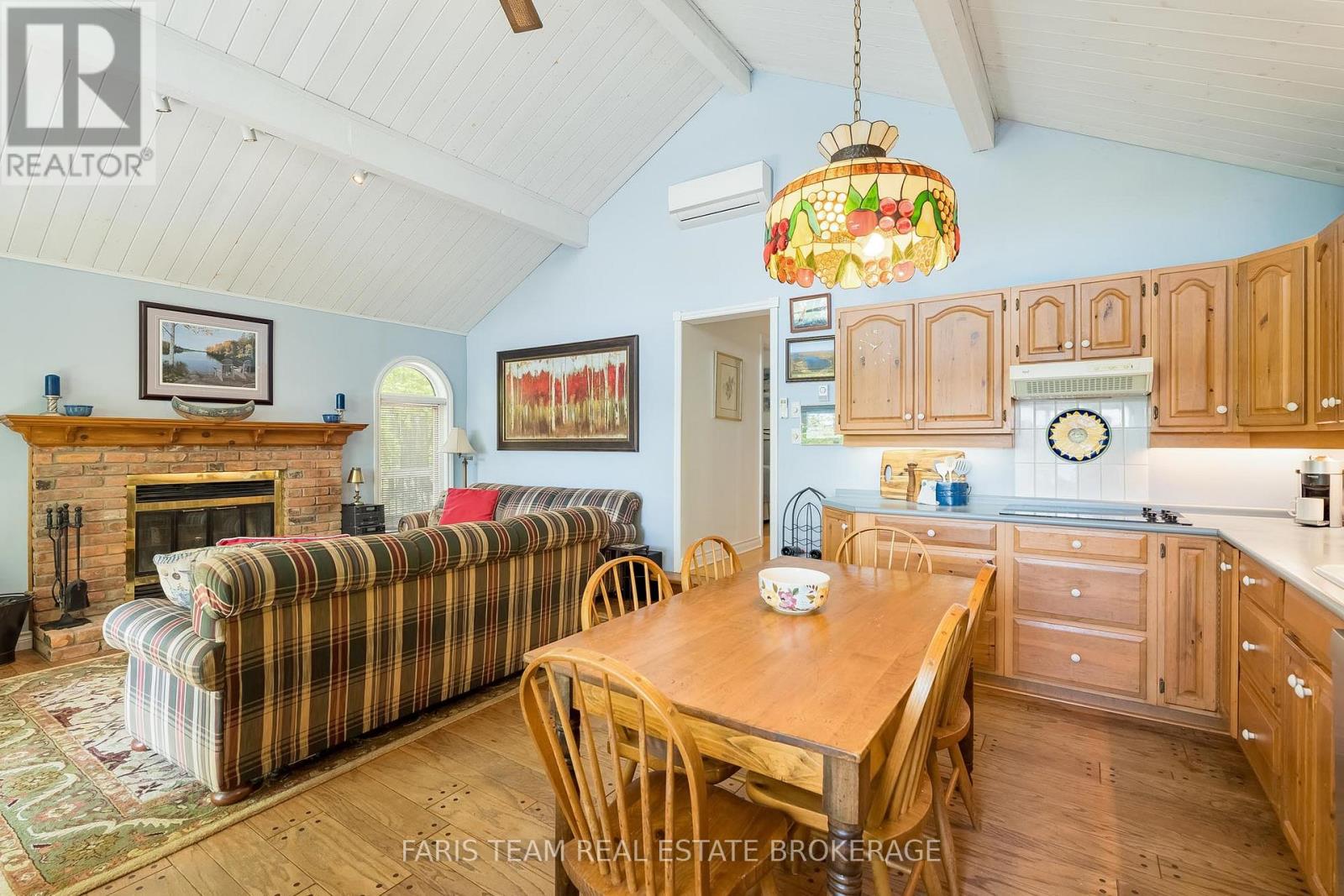 112 Farlain Lake Road E, Tiny, Ontario  L9M 0B5 - Photo 10 - S13644352