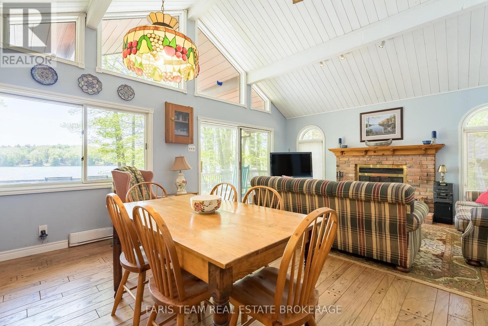 112 Farlain Lake Road E, Tiny, Ontario  L9M 0B5 - Photo 11 - S13644352