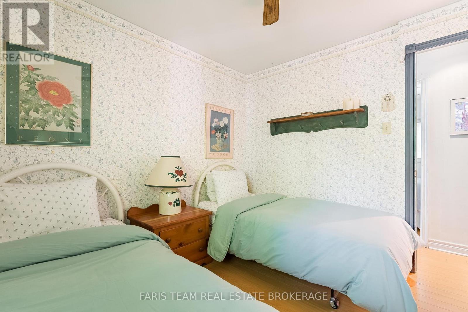 112 Farlain Lake Road E, Tiny, Ontario  L9M 0B5 - Photo 17 - S13644352