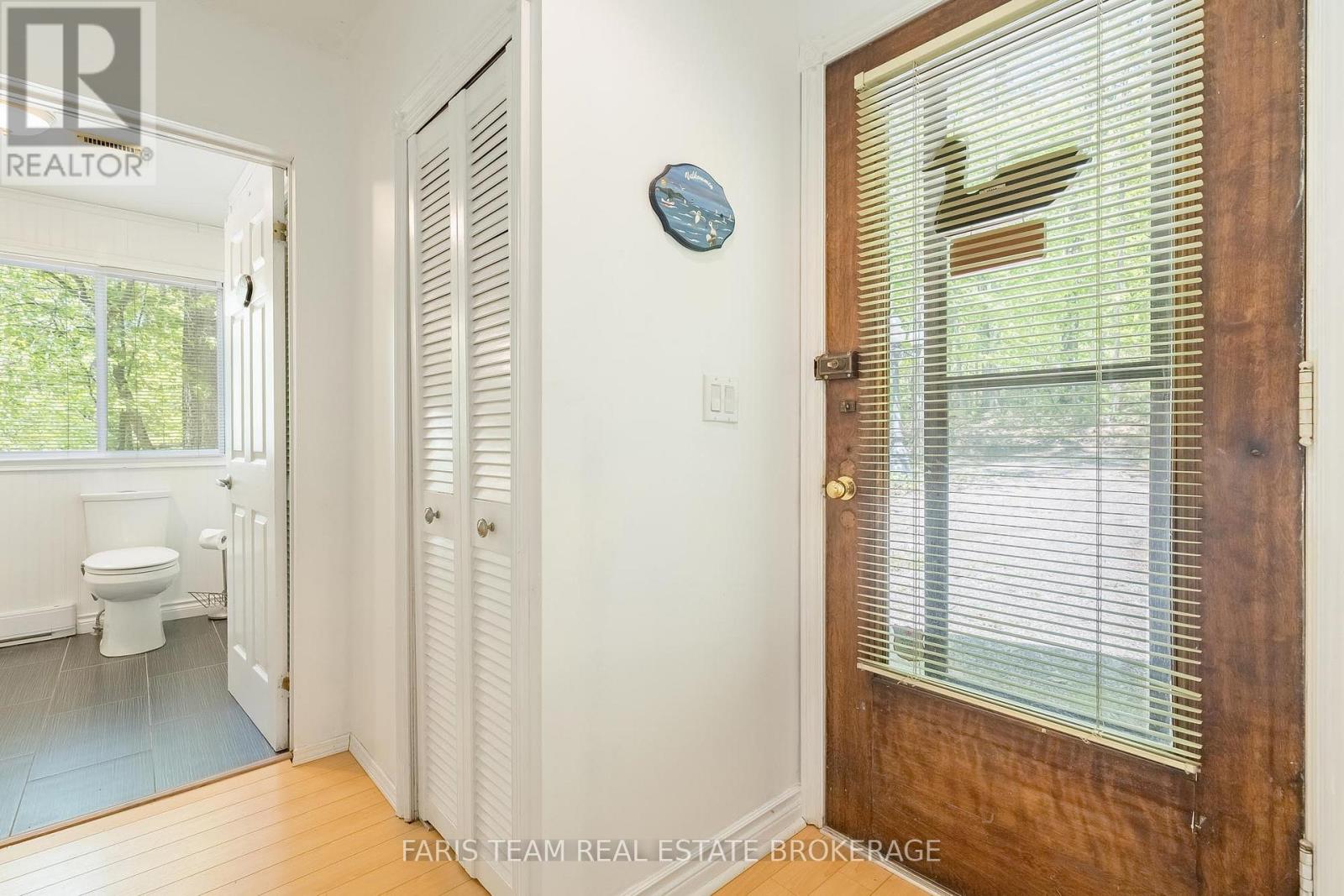 112 Farlain Lake Road E, Tiny, Ontario  L9M 0B5 - Photo 6 - S13644352