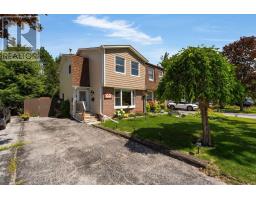 15 WILDE PLACE, Barrie, Ontario