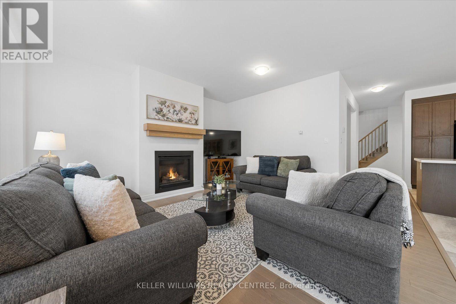 41 Mabern Street, Barrie, Ontario  L9J 0J1 - Photo 13 - S13644472