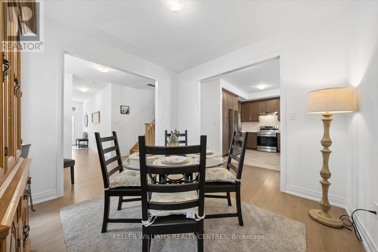 41 Mabern Street, Barrie, Ontario  L9J 0J1 - Photo 6 - S13644472