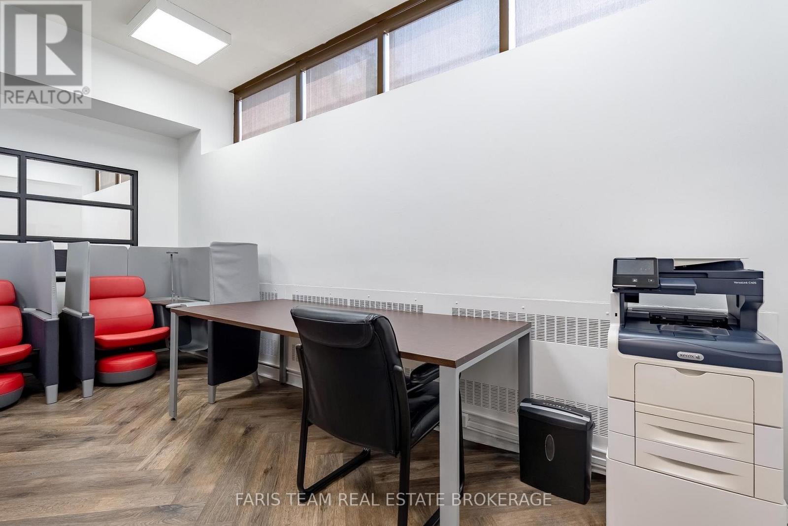 74 Mississaga Street E, Orillia, Ontario L3V 1V5 - Photo 29 - S13644496