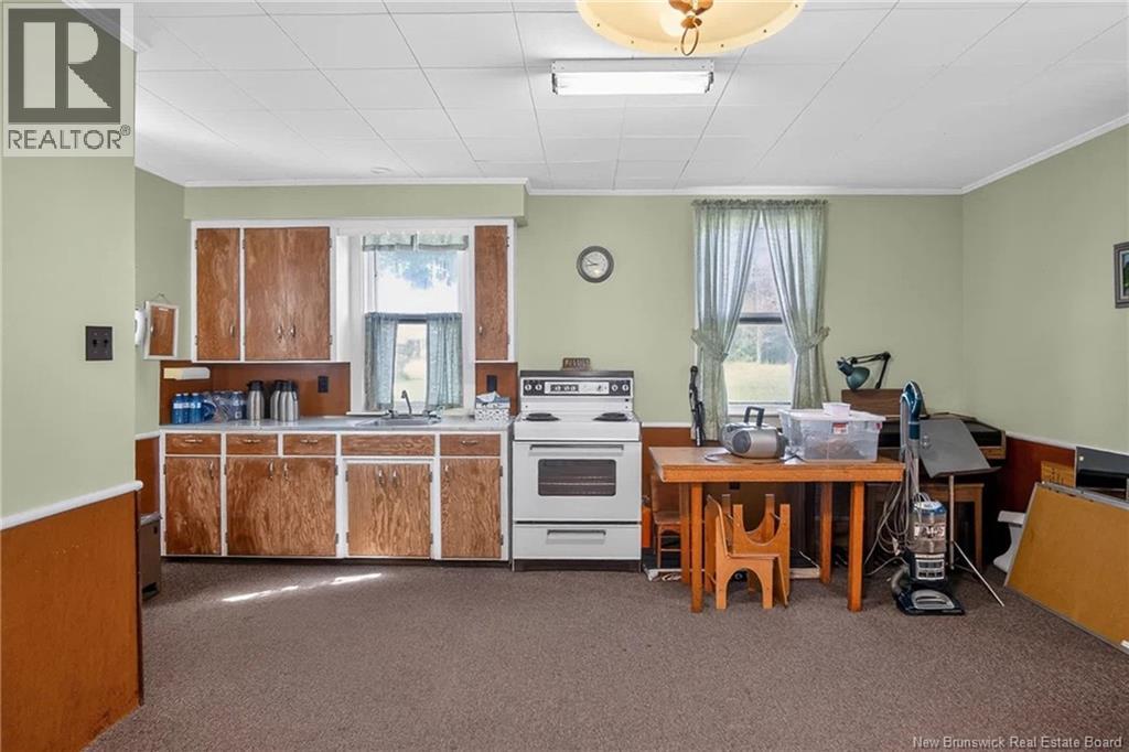7538 Route 102, Browns Flat, New Brunswick  E2M 5N8 - Photo 15 - NB145477
