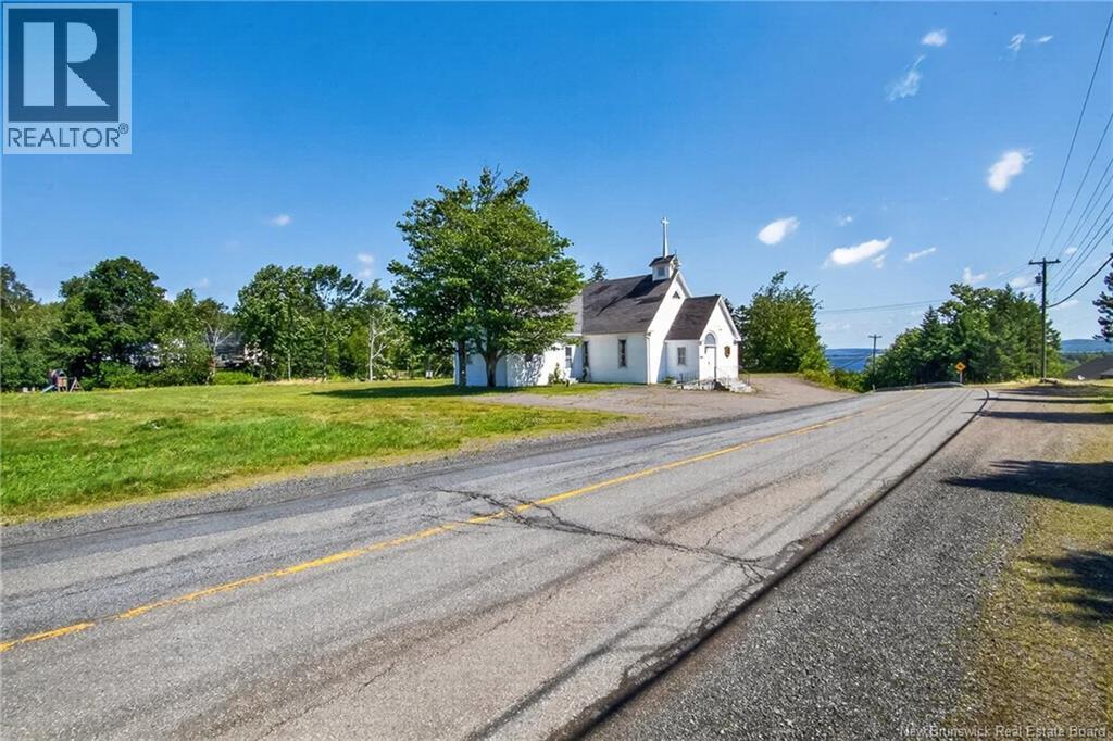 7538 Route 102, Browns Flat, New Brunswick  E2M 5N8 - Photo 3 - NB145477