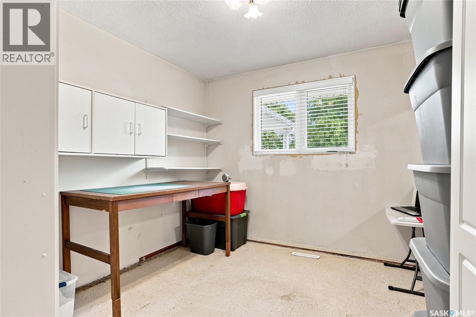 3008 Eastview, Saskatoon, Saskatchewan  S7J 3J2 - Photo 24 - SK044614