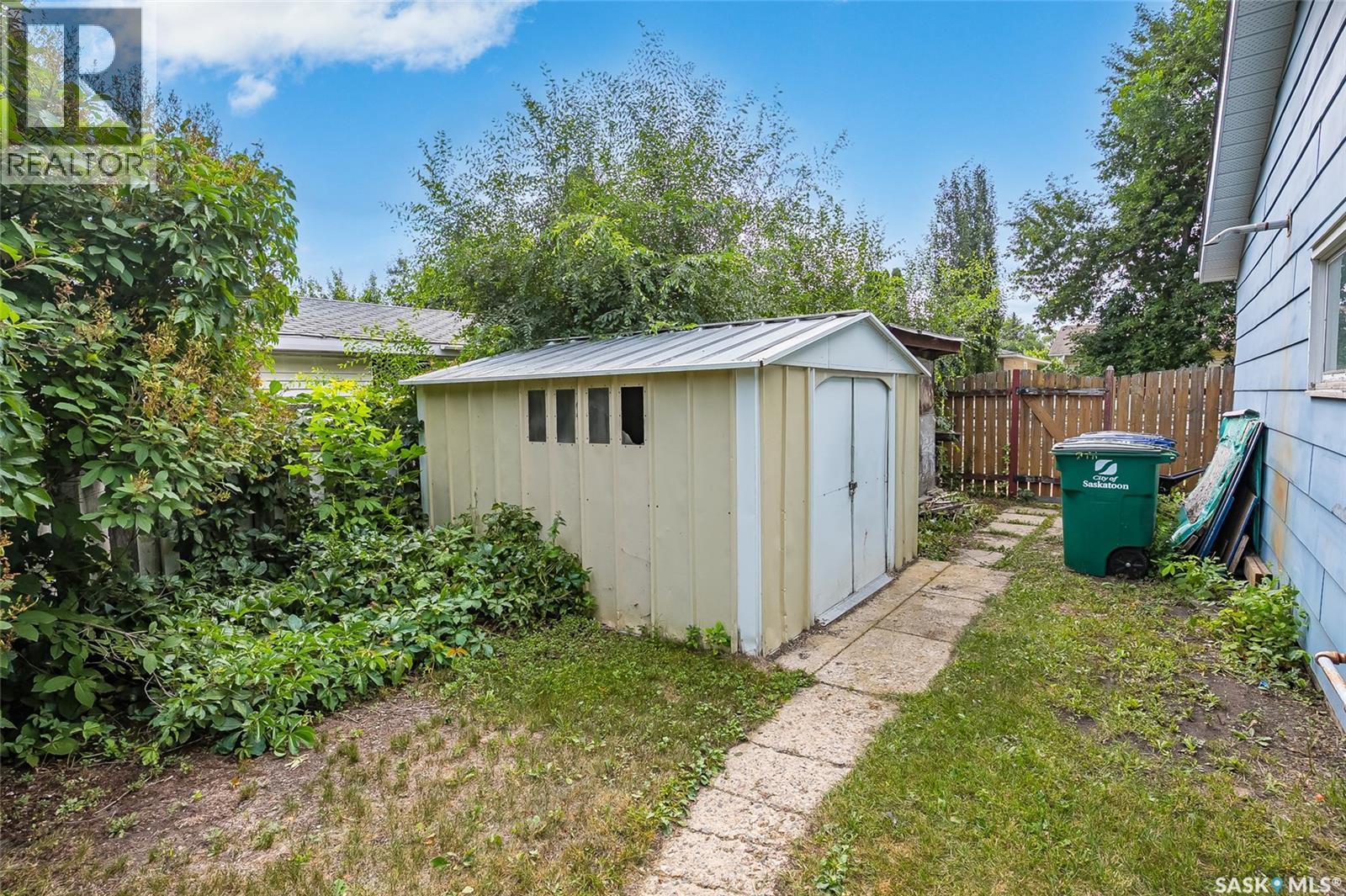 3008 Eastview, Saskatoon, Saskatchewan  S7J 3J2 - Photo 30 - SK044614