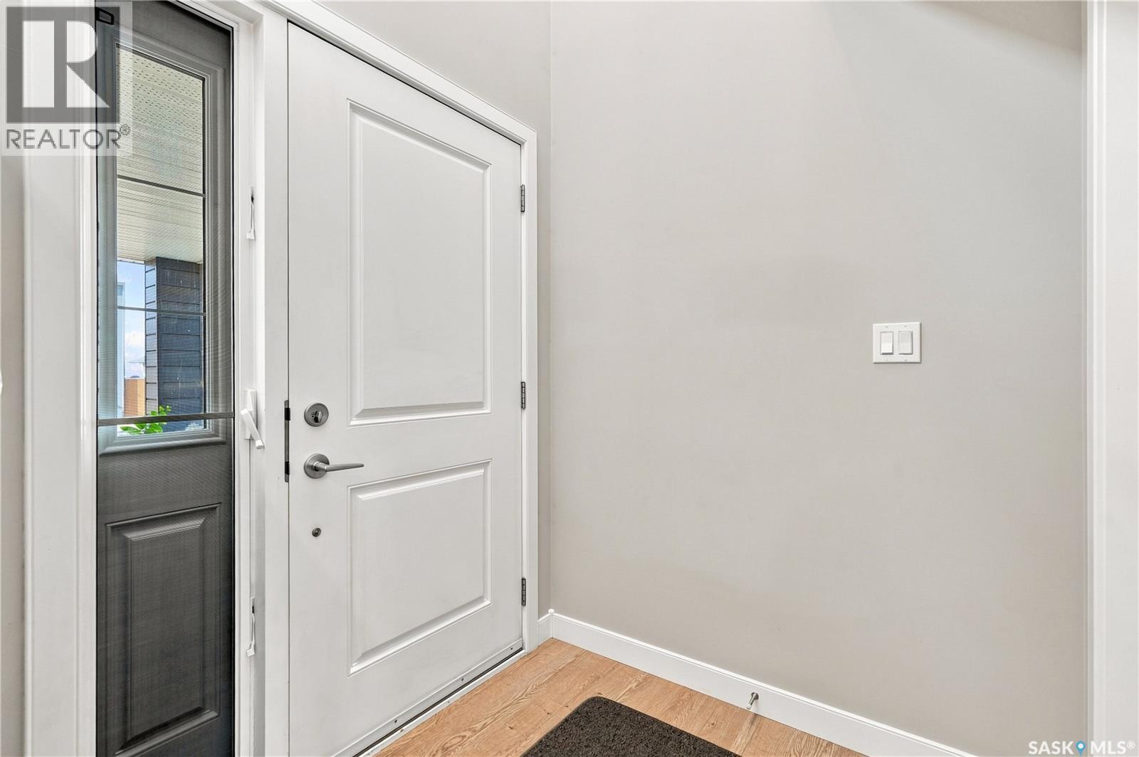 5456 Mckenna Crescent, Regina, Saskatchewan  S4W 0H3 - Photo 3 - SK044604