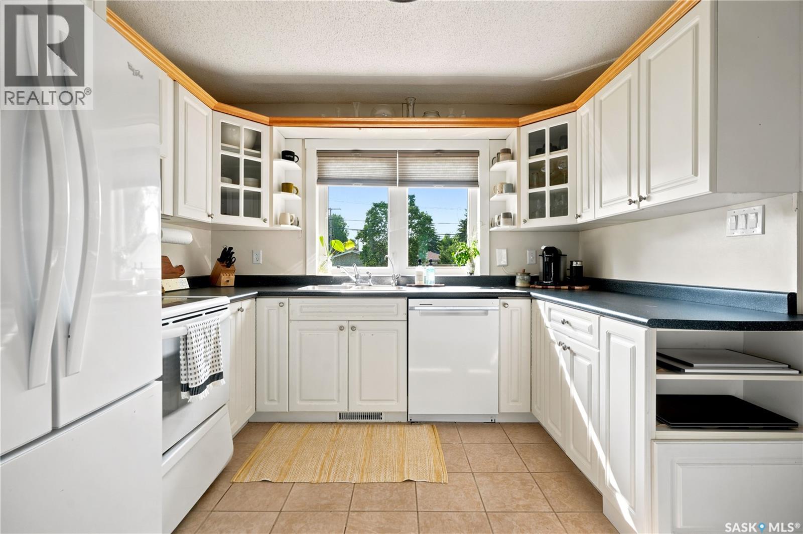 3606 Queen Street, Regina, Saskatchewan  S4S 2G3 - Photo 17 - SK044603