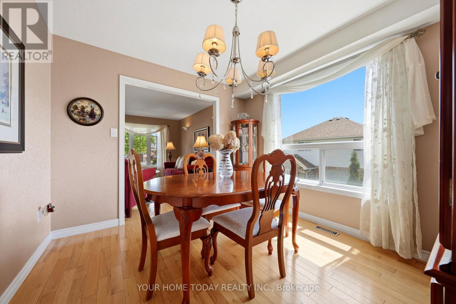9 Kenney Street, Halton Hills, Ontario  L7J 3B2 - Photo 10 - W13644302