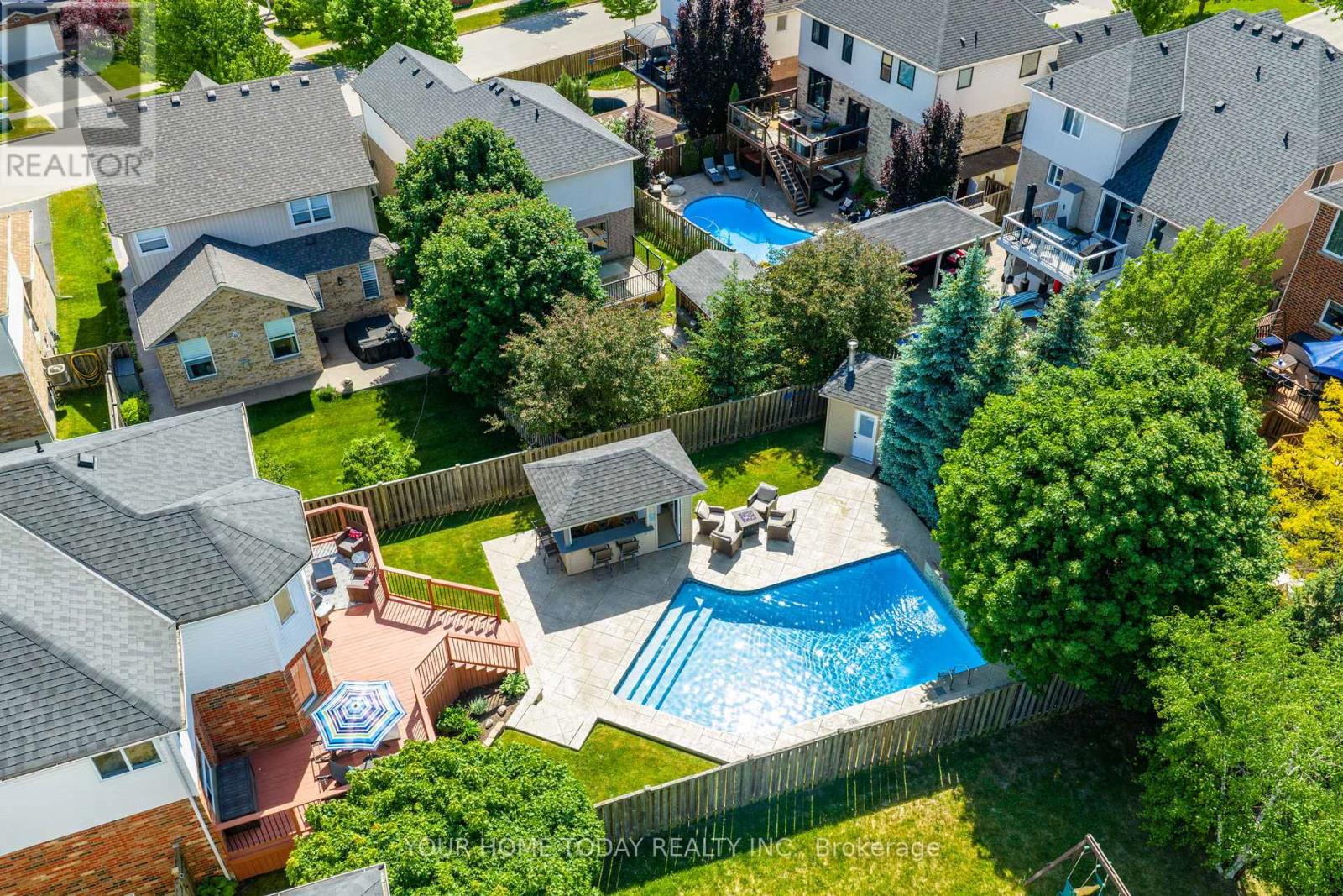 9 Kenney Street, Halton Hills, Ontario  L7J 3B2 - Photo 2 - W13644302