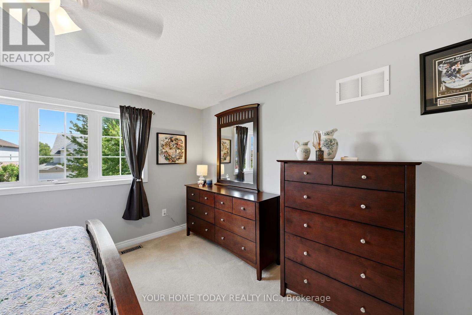 9 Kenney Street, Halton Hills, Ontario  L7J 3B2 - Photo 25 - W13644302