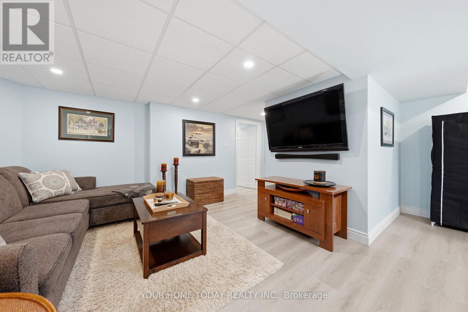 9 Kenney Street, Halton Hills, Ontario  L7J 3B2 - Photo 29 - W13644302