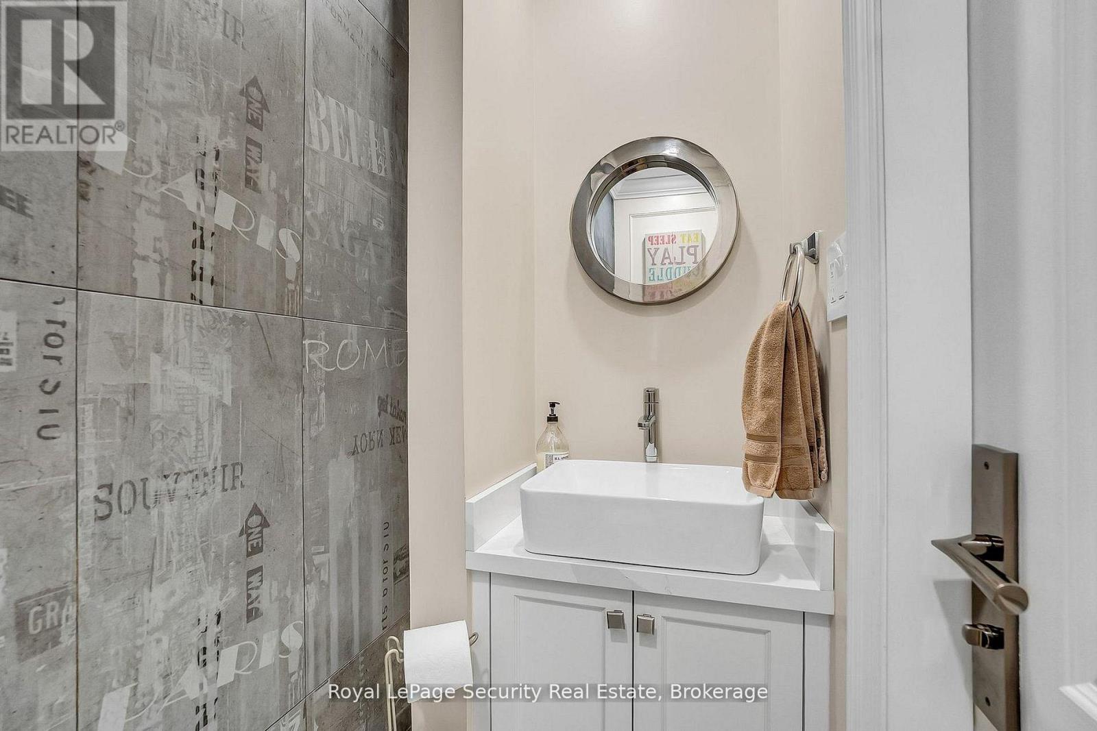 67 Northland Avenue, Toronto, Ontario  M6N 2C9 - Photo 22 - W13644326