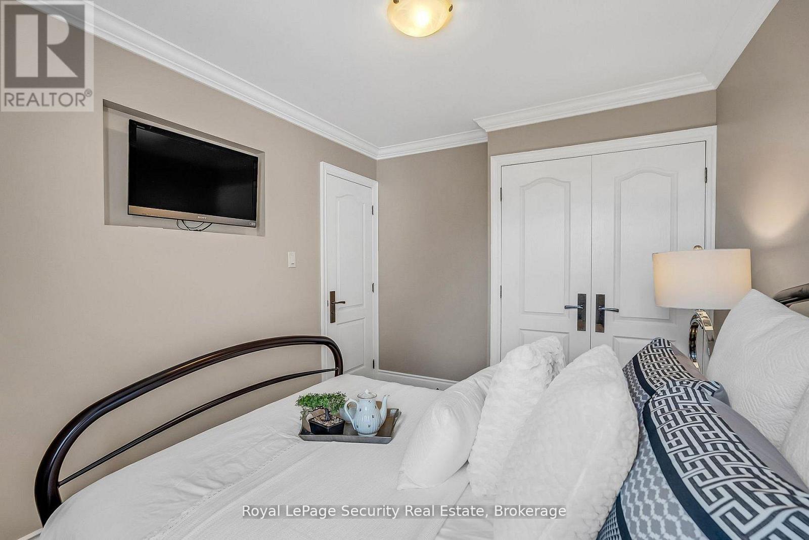 67 Northland Avenue, Toronto, Ontario  M6N 2C9 - Photo 33 - W13644326