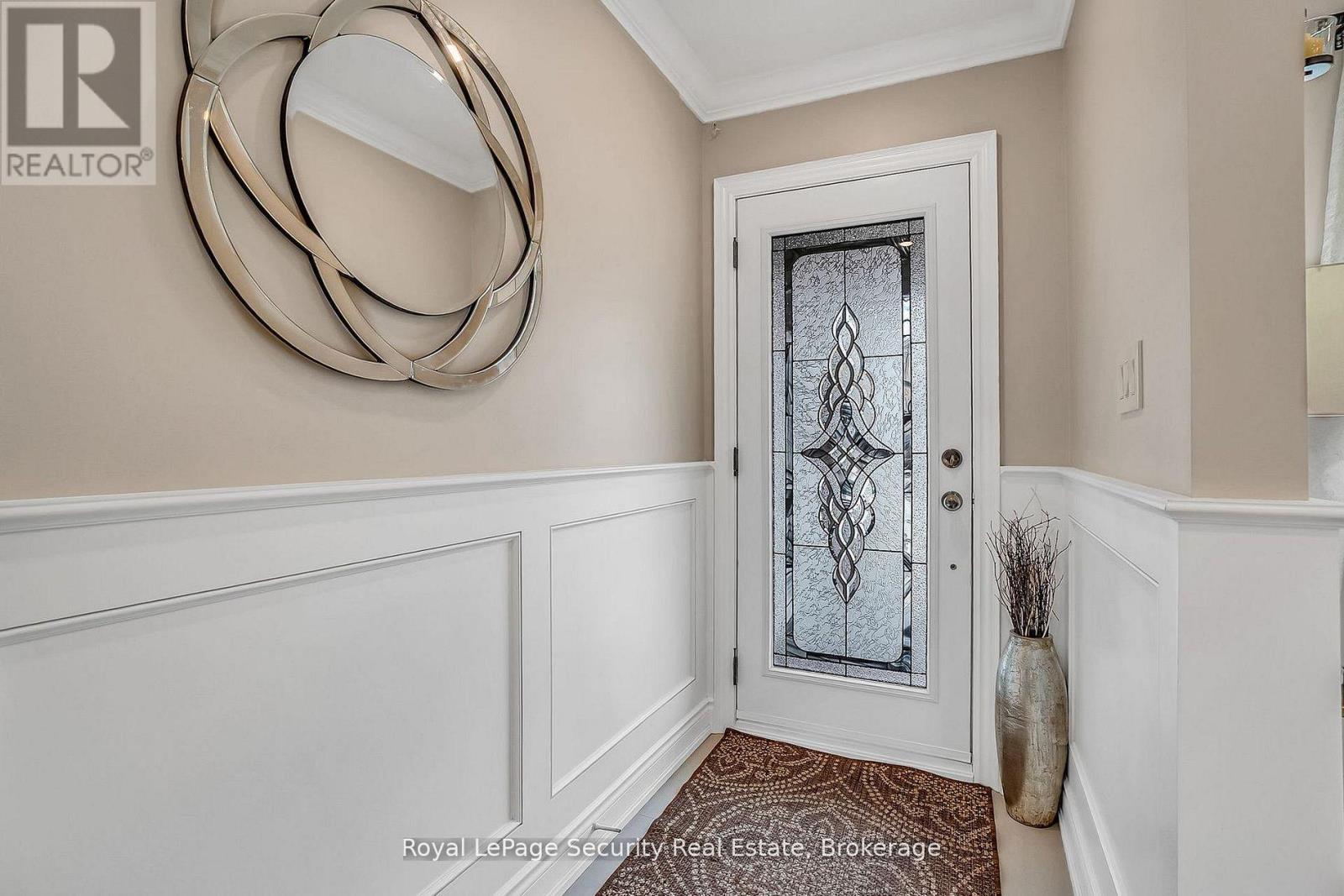 67 Northland Avenue, Toronto, Ontario  M6N 2C9 - Photo 5 - W13644326