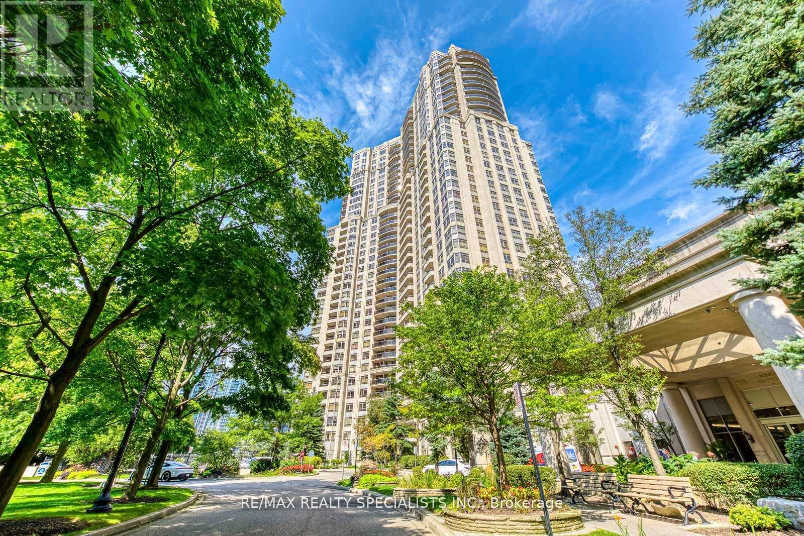 3005 - 35 KINGSBRIDGE GARDEN CIRCLE