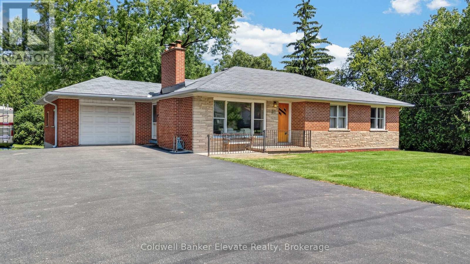 81 Tremaine Road, Milton, Ontario  L9T 2W8 - Photo 2 - W13644510