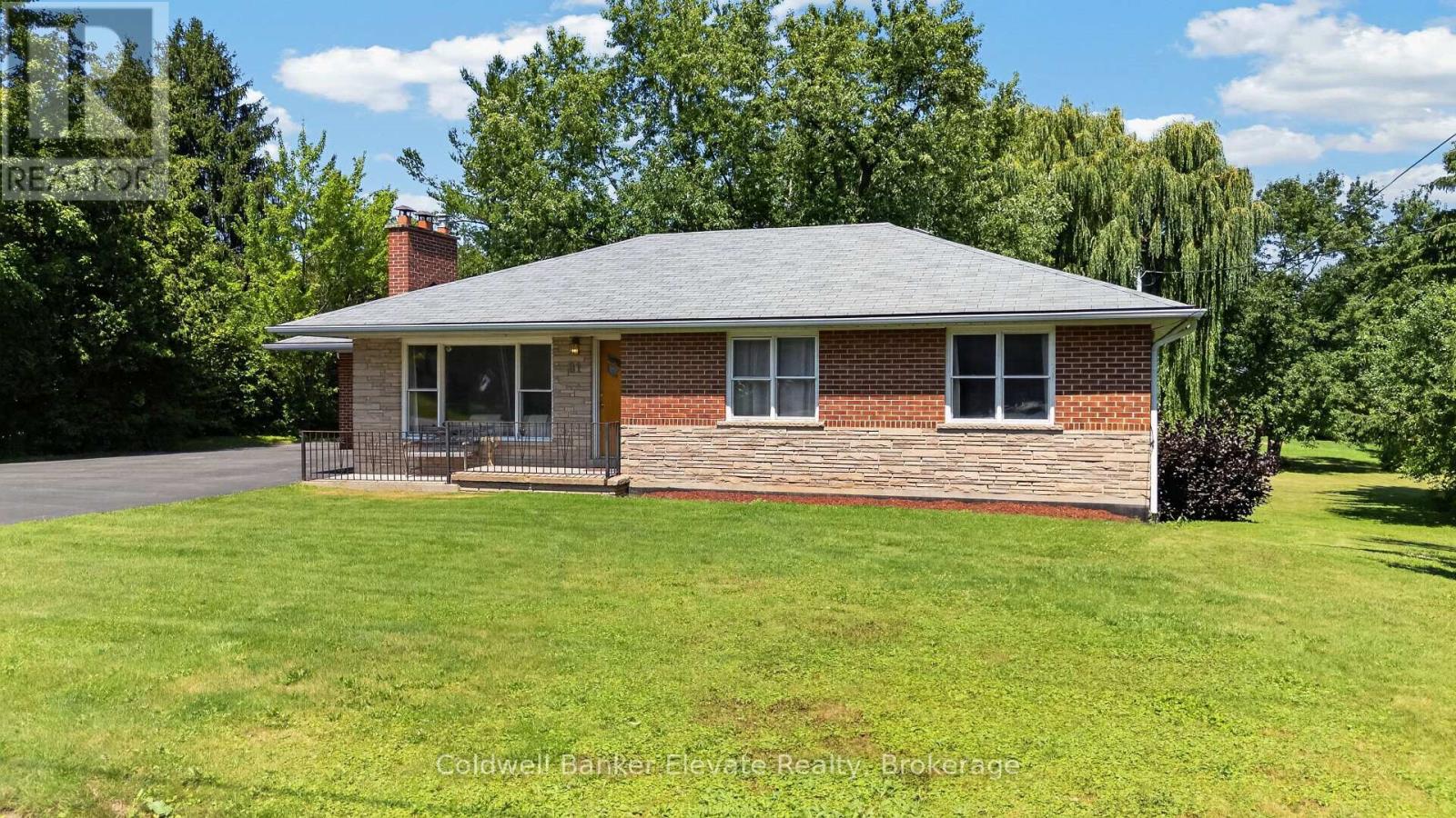 81 Tremaine Road, Milton, Ontario  L9T 2W8 - Photo 4 - W13644510