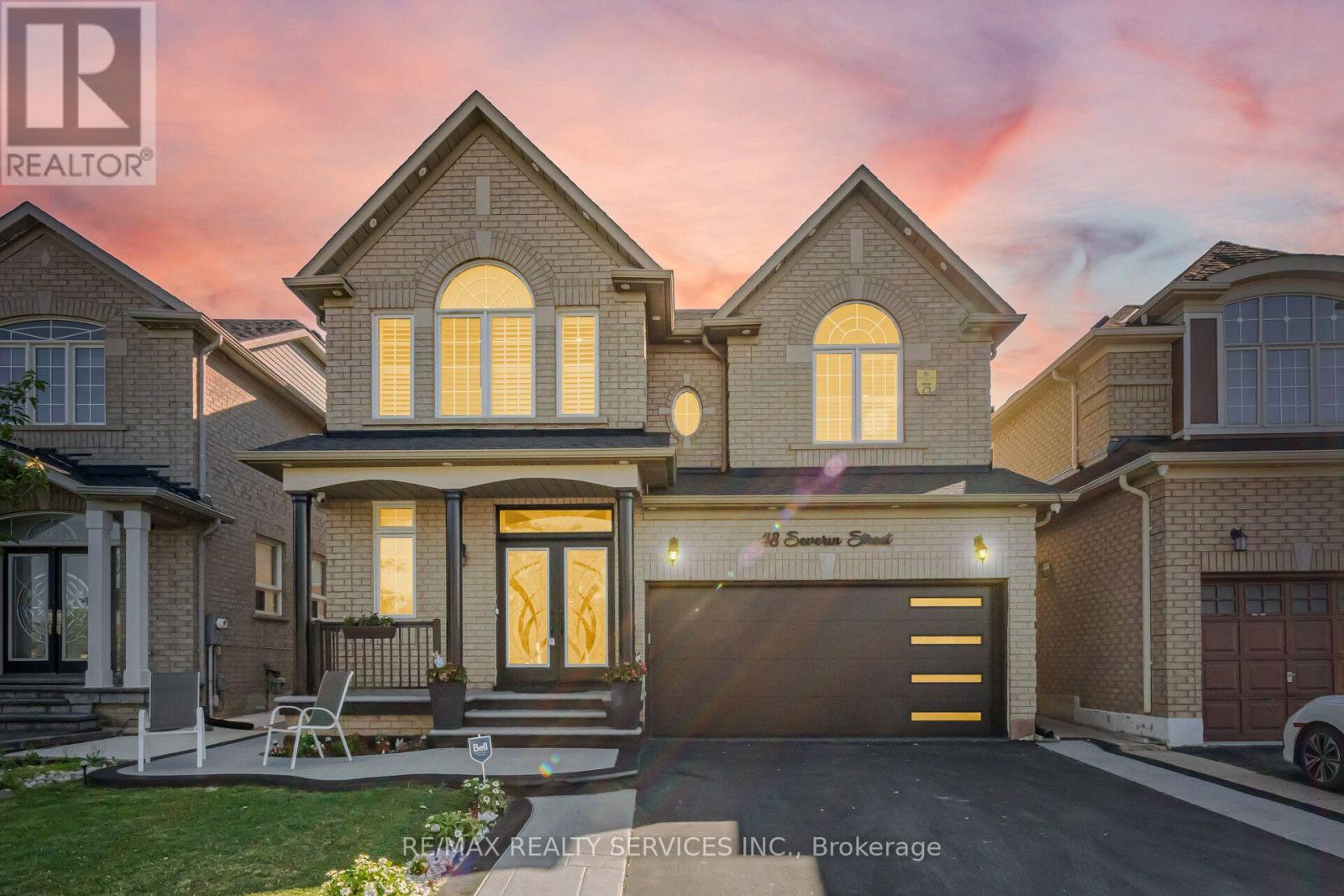 48 SEVERIN STREET, Brampton, Ontario