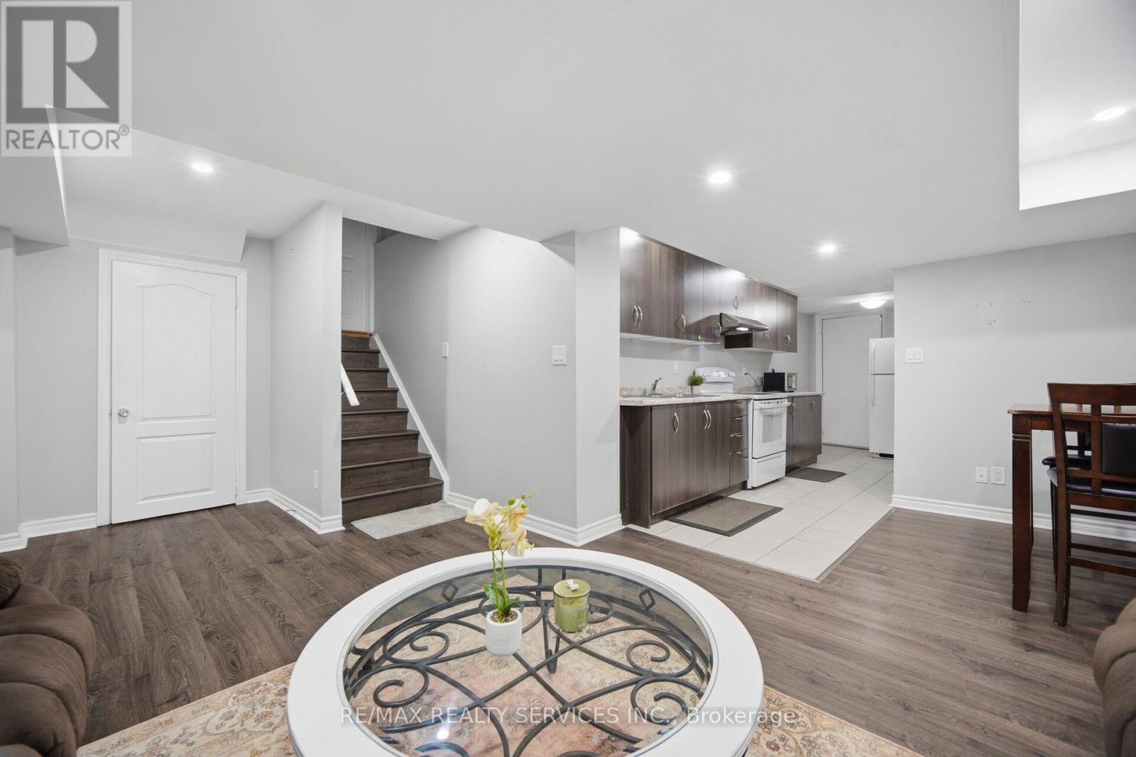 48 Severin Street, Brampton, Ontario  L6R 0P3 - Photo 40 - W13644536
