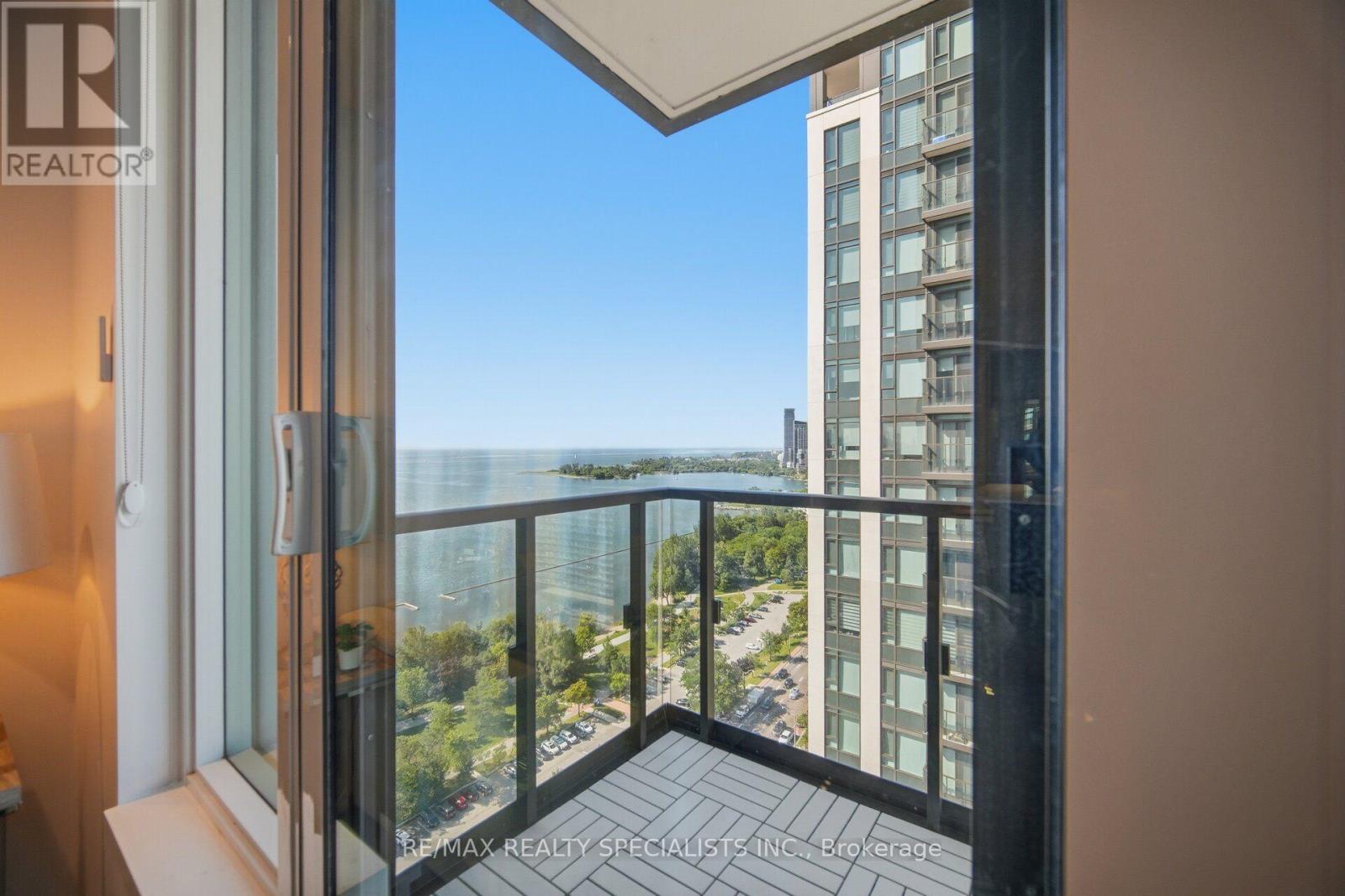 2711 - 1926 Lake Shore Boulevard, Toronto, Ontario  M6S 1A1 - Photo 18 - W13644562