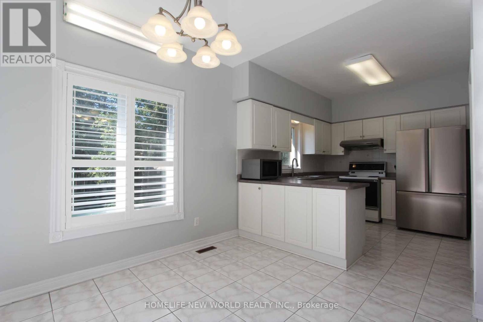 834 Surin Court, Newmarket, Ontario L3Y 8R4 - Photo 16 - N13643706