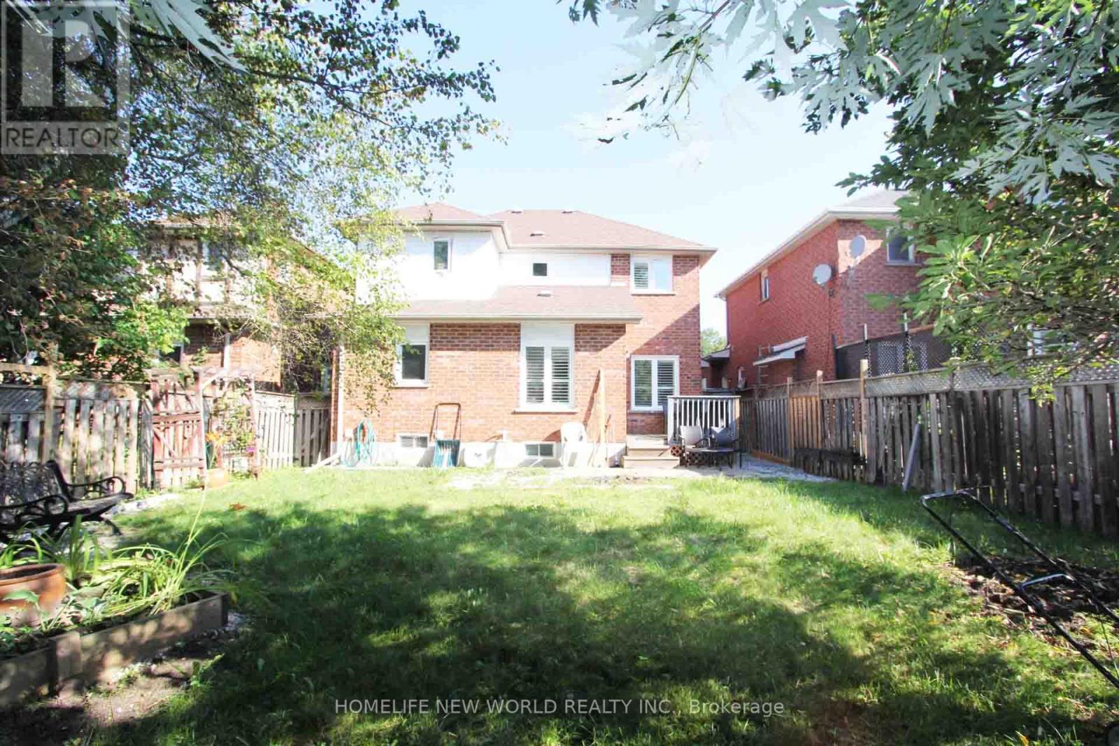 834 Surin Court, Newmarket, Ontario L3Y 8R4 - Photo 32 - N13643706