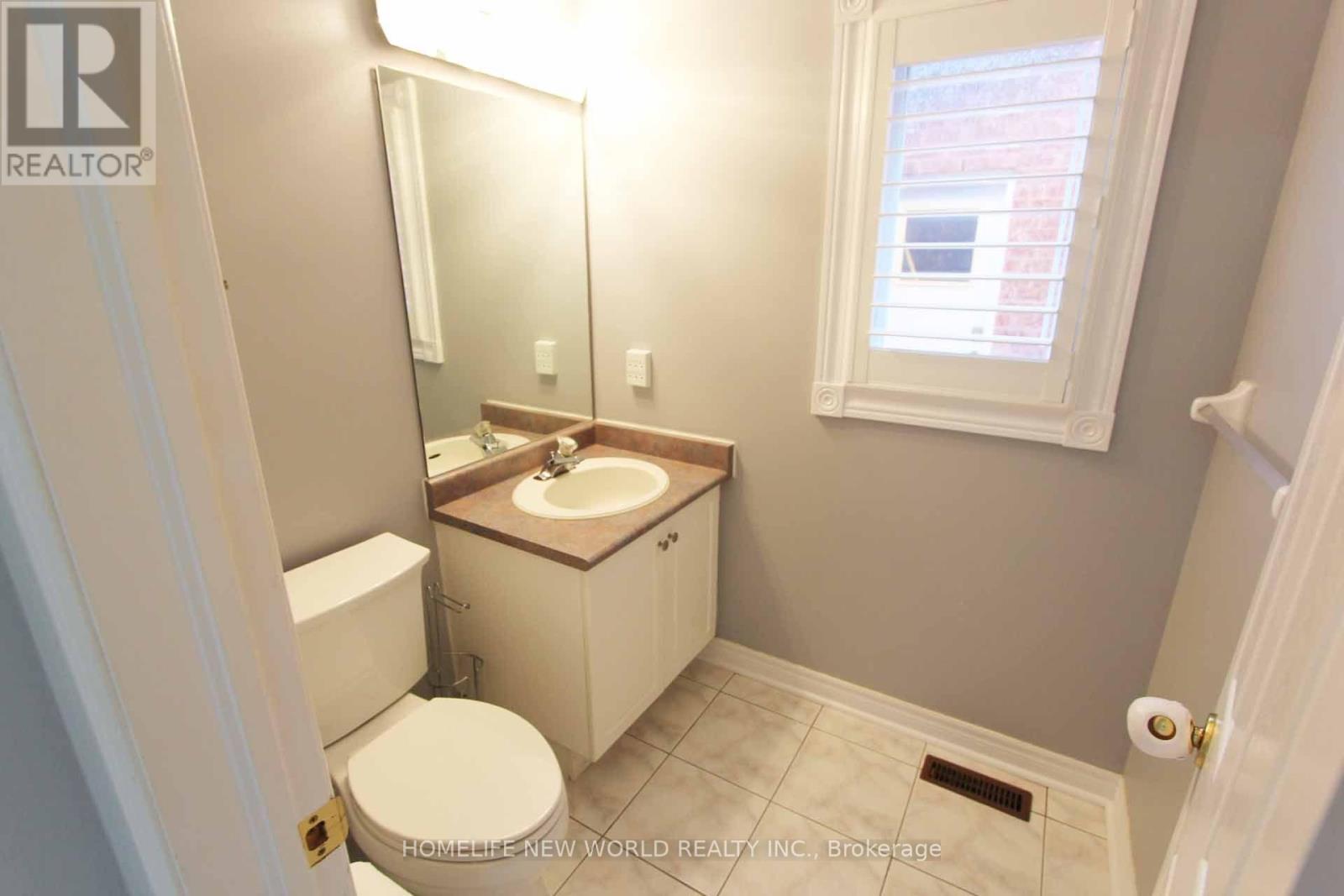 834 Surin Court, Newmarket, Ontario L3Y 8R4 - Photo 17 - N13643706
