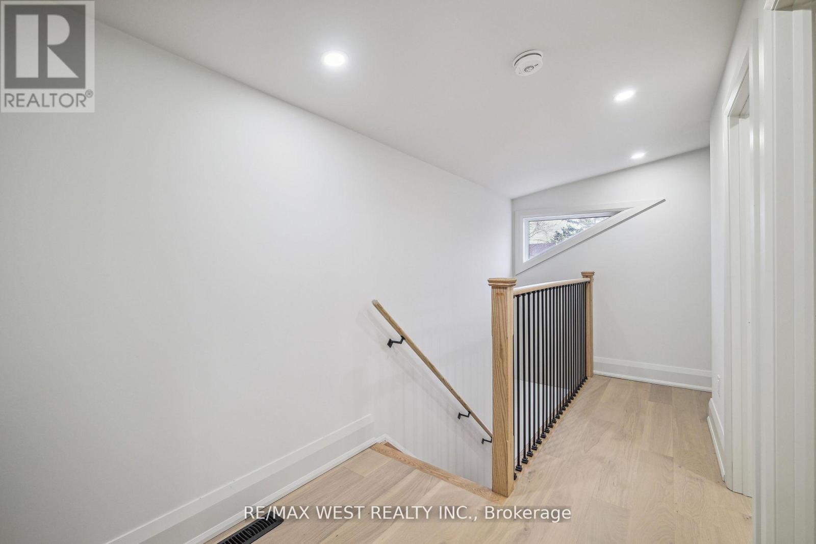 5 - 202 Perth Avenue, Toronto, Ontario M6P 3X8 - Photo 4 - W13642580