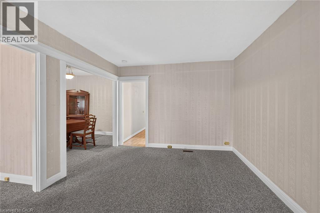 155 Newlands Avenue, Hamilton, Ontario L8H 2T8 - Photo 6 - 40852808