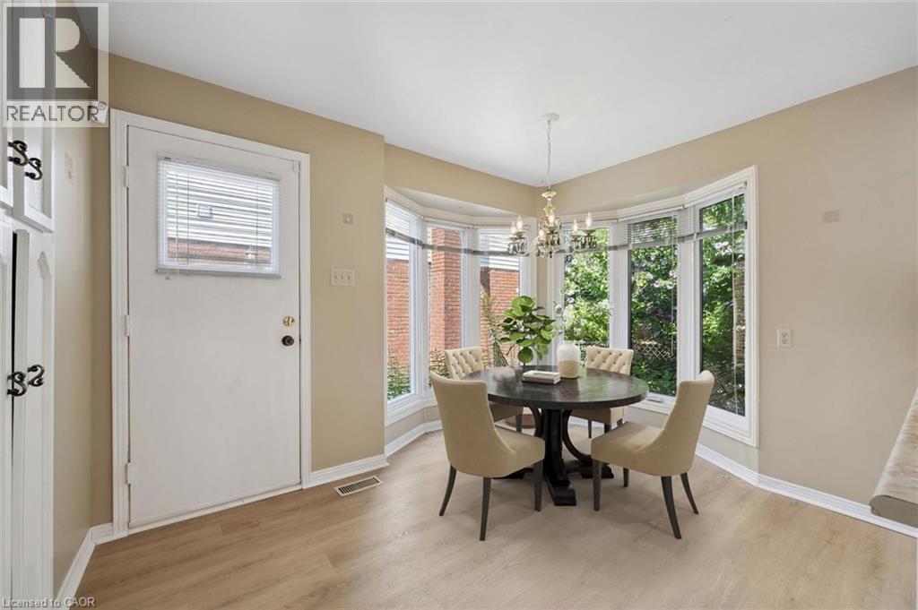 167 Westvale Drive, Waterloo, Ontario  N2T 1B7 - Photo 14 - 40853344