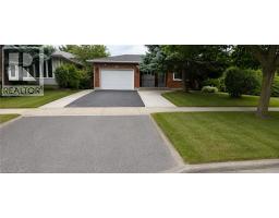 47 CLAYCROFT Crescent Unit# LOWER, Kitchener, Ontario