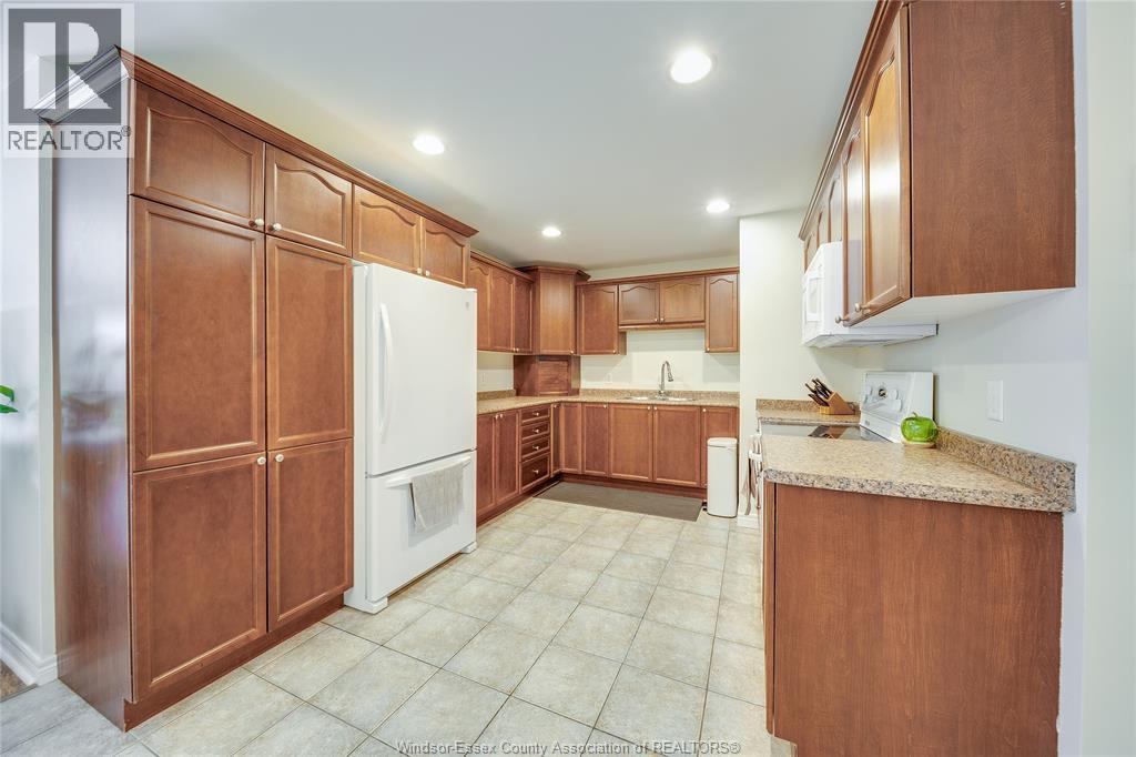 1971 Luxury Avenue, Windsor, Ontario  N8P 1W9 - Photo 14 - 26018600
