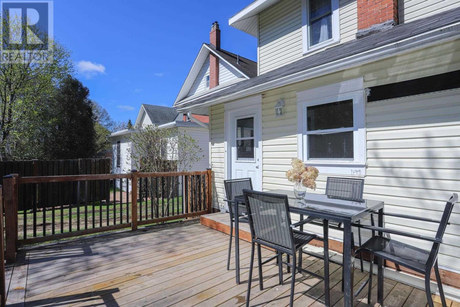 144 Leo Ave, Sault Ste. Marie, Ontario  P6A 3V7 - Photo 42 - SM261084