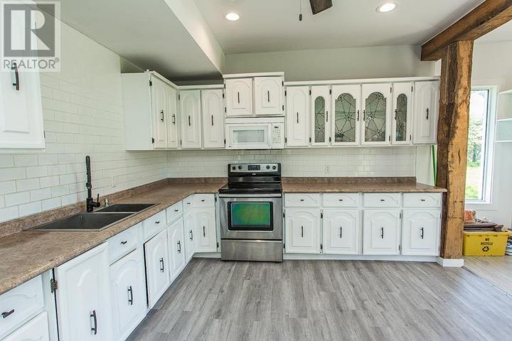 2521 U Line Rd, Hilton Township, St. Joseph Island, Ontario  P0R 1G0 - Photo 12 - SM261335