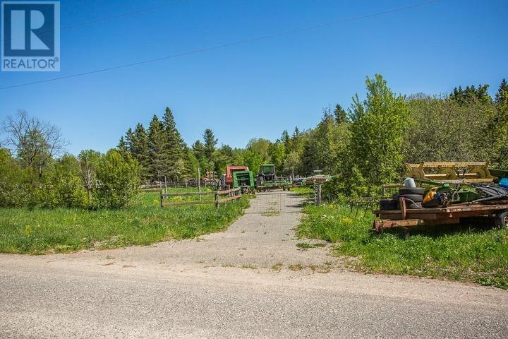 2521 U Line Rd, Hilton Township, St. Joseph Island, Ontario  P0R 1G0 - Photo 36 - SM261335