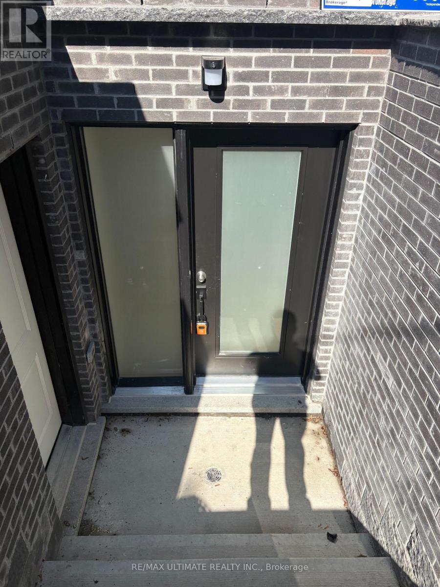 Lower - 249 Silverthorn Avenue, Toronto, Ontario  M6N 3K2 - Photo 3 - W13592414