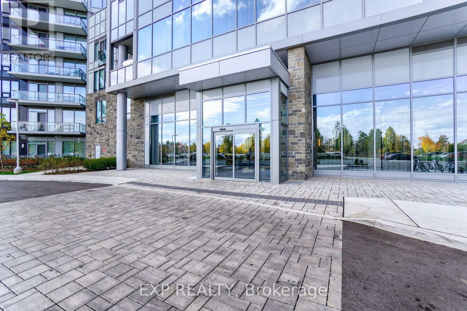 1707 - 4675 Metcalfe Avenue, Mississauga, Ontario L5M 0Z7 - Photo 2 - W13643060