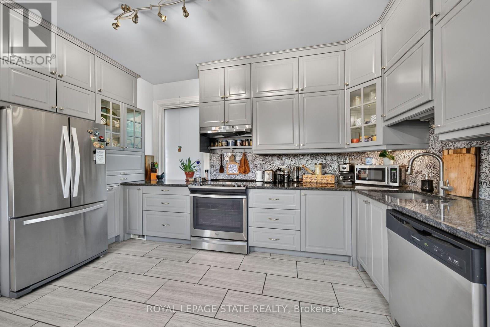 171 Emerald Street S, Hamilton, Ontario  L8N 2V6 - Photo 17 - X13644632
