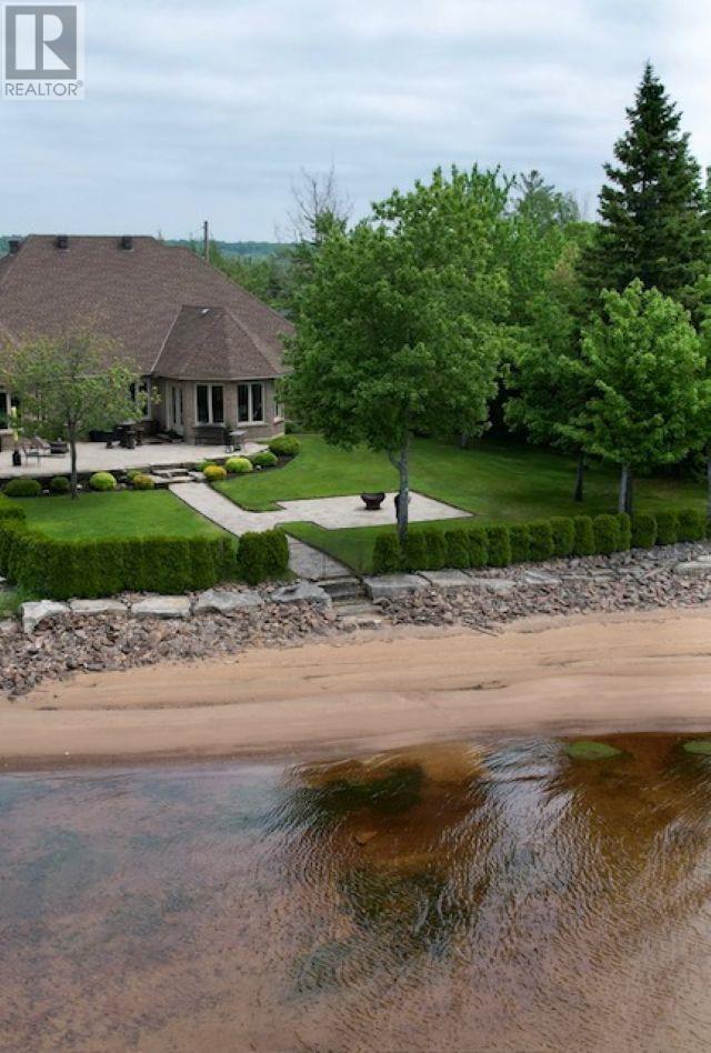 857 Sunnyside Beach Rd, Sault Ste. Marie, Ontario  P6A 6K4 - Photo 48 - SM262071