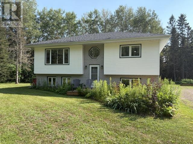 200 Kline RD, Thunder Bay, Ontario