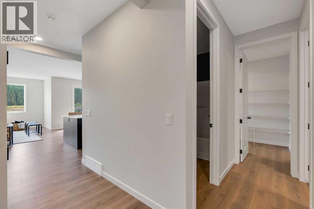 108 Creekview Manor SW, Calgary, Alberta  T2X 4Y1 - Photo 2 - A2271874