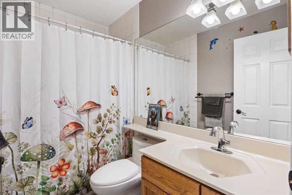 17 Sunset Crescent, Okotoks, Alberta  T1S 1M6 - Photo 27 - A2309963