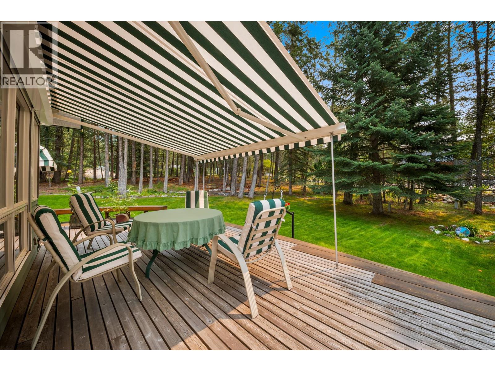 8038 Mcintosh Loop Road, Dry Gulch, British Columbia  V0A 1M0 - Photo 25 - 10396518