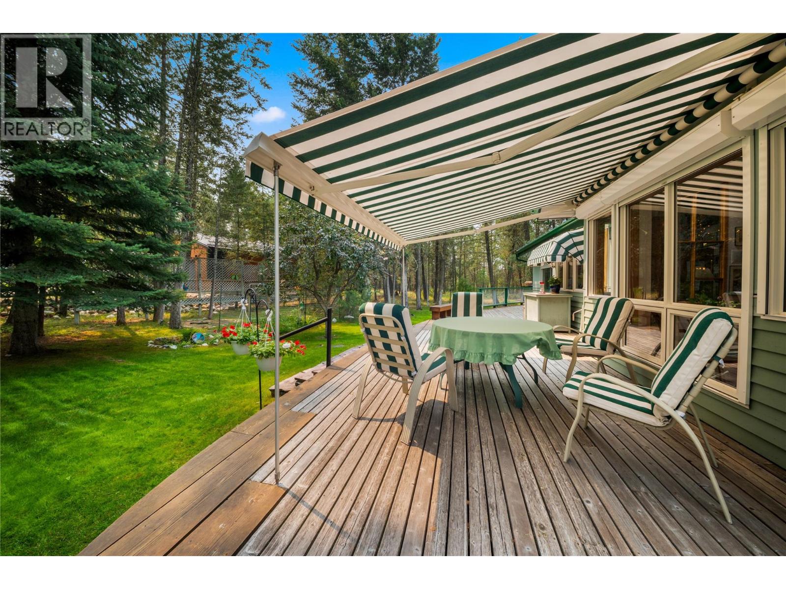 8038 Mcintosh Loop Road, Dry Gulch, British Columbia  V0A 1M0 - Photo 26 - 10396518