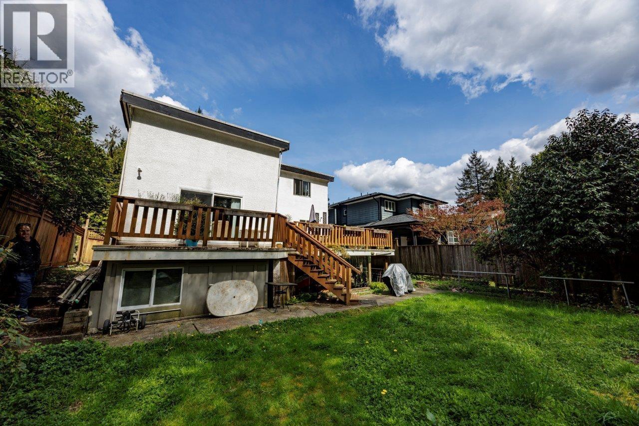 4339 Cliffmont Road, North Vancouver, British Columbia V7G 1J6 - Photo 11 - R3153280
