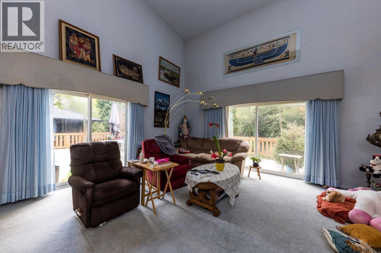 4339 Cliffmont Road, North Vancouver, British Columbia V7G 1J6 - Photo 20 - R3153280